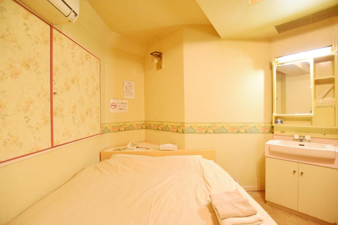 Hotel San Marco (Adults Only) Tokyo prefektur Exteriör bild